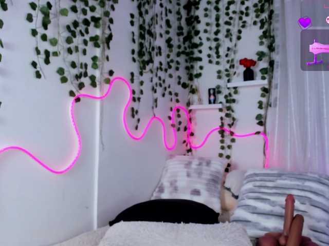 Samii-Evans live cam on BongaCams