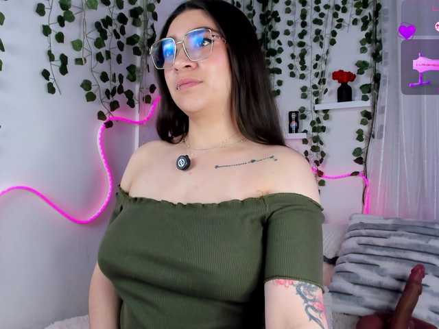 Samii-Evans live cam on BongaCams