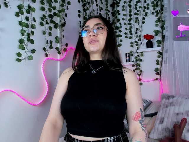 Samii-Evans live cam on BongaCams