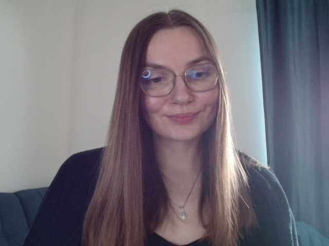 Ellyxcute live cam on BongaCams