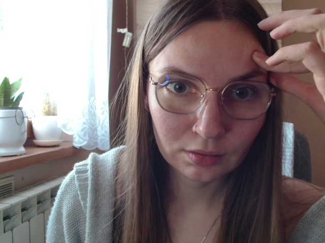 Ellyxcute live cam on BongaCams