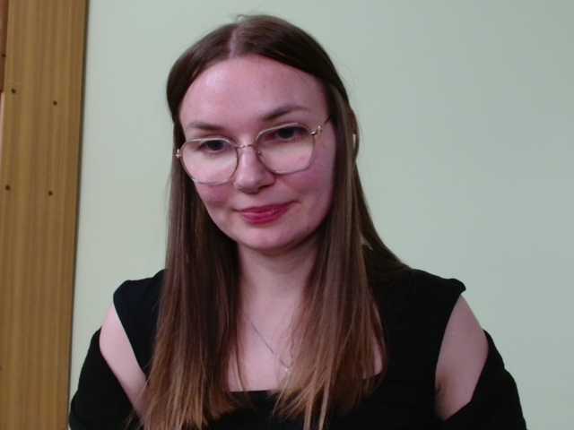 Ellyxcute live cam on BongaCams
