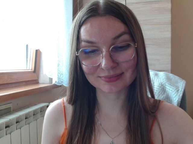 Ellyxcute live cam on BongaCams