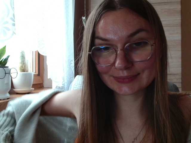 Ellyxcute live cam on BongaCams