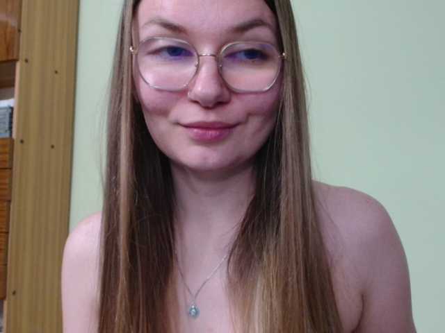 Ellyxcute live webcam show