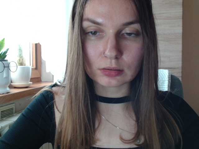 Ellyxcute live cam on BongaCams