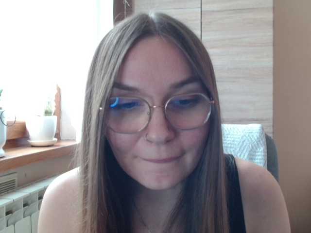 Ellyxcute live cam on BongaCams