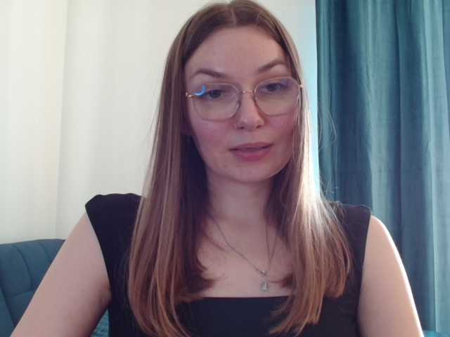 Ellyxcute live cam preview