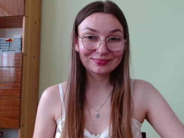 Ellyxcute webcam