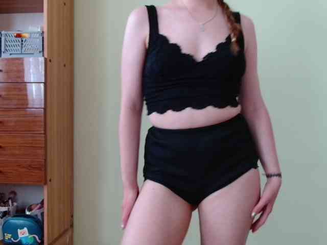 Ellyxcute webcam
