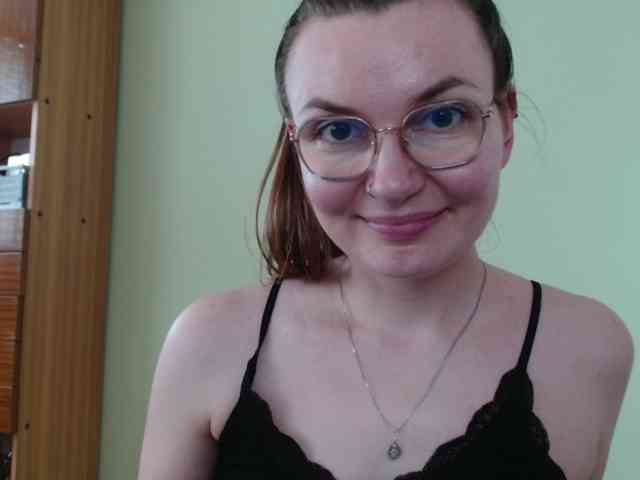 Ellyxcute webcam