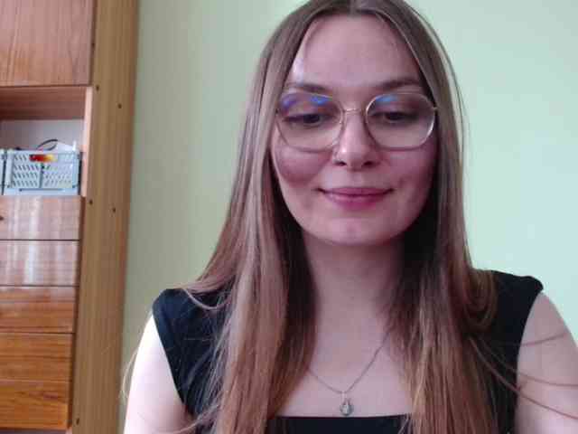 Ellyxcute webcam
