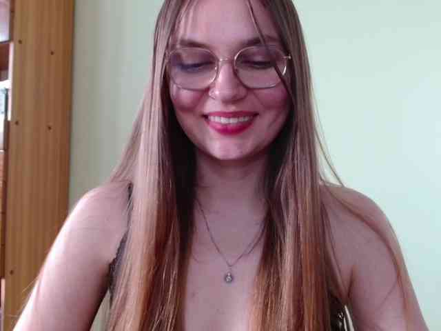 Ellyxcute webcam