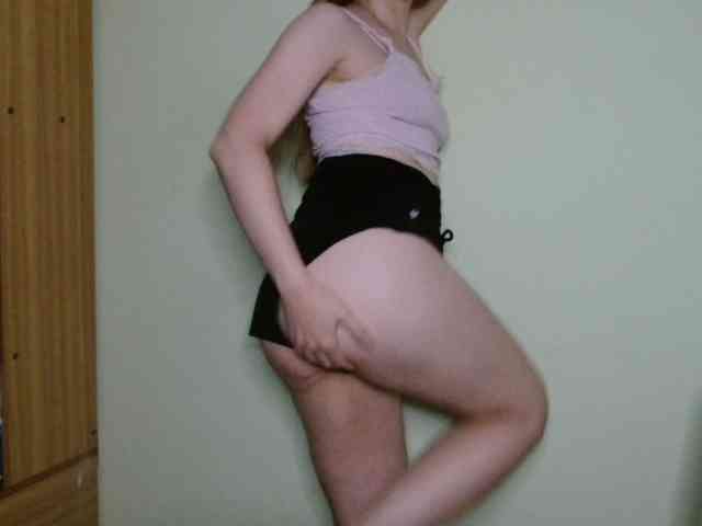 Ellyxcute cam