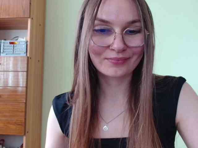 Ellyxcute webcam
