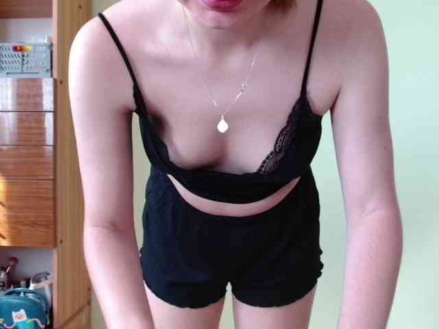 Model: Ellyxcute