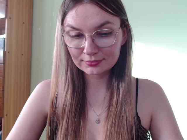 Ellyxcute webcam