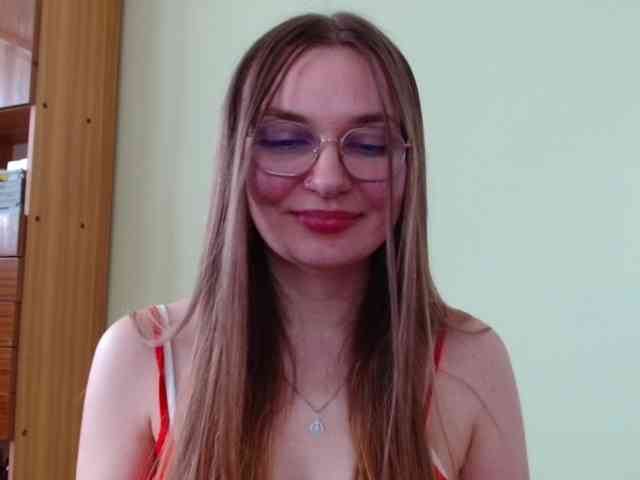 Ellyxcute webcam