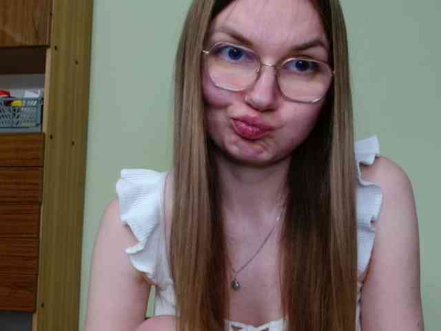 Ellyxcute webcam