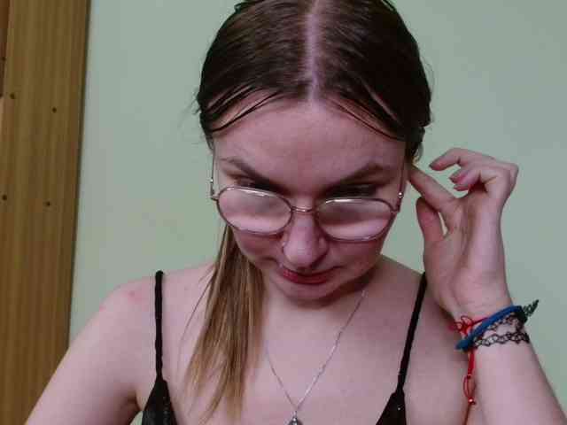 Ellyxcute webcam