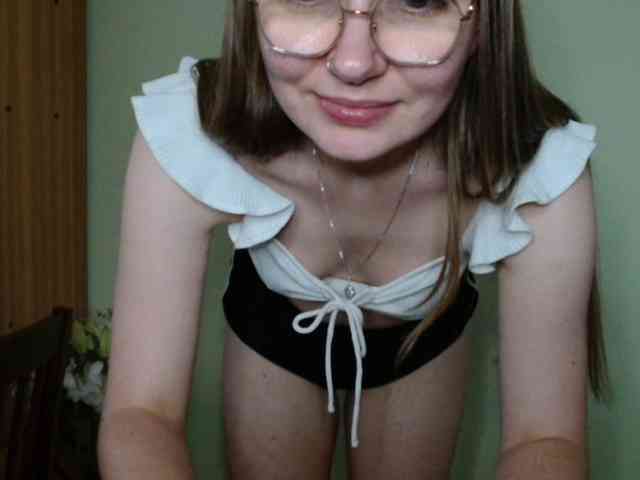 Model: Ellyxcute