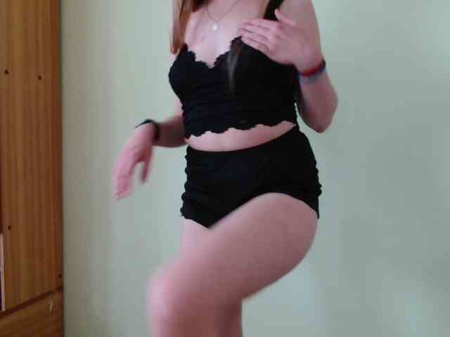 Ellyxcute webcam