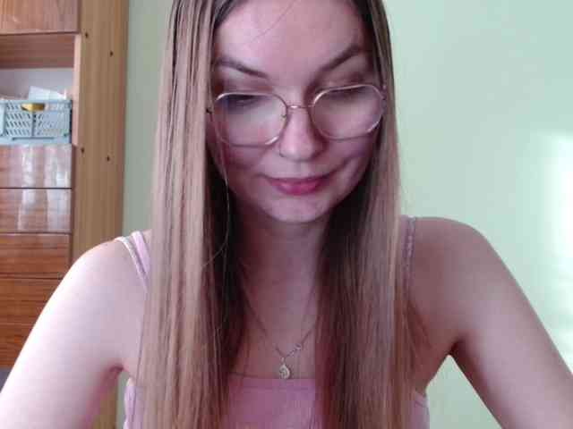 Ellyxcute webcam