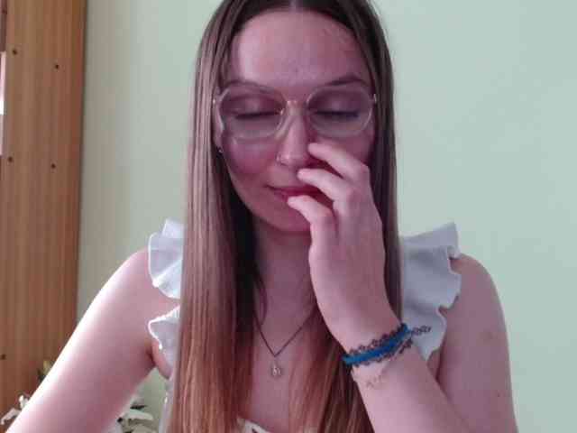 Ellyxcute webcam
