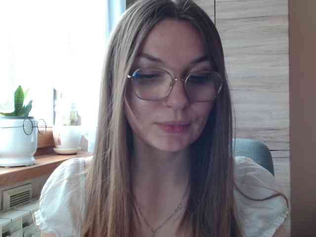 Ellyxcute webcam
