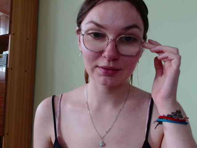 Ellyxcute webcam