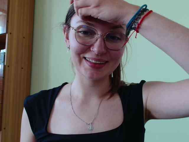 Ellyxcute webcam