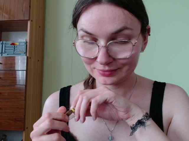 Ellyxcute webcam