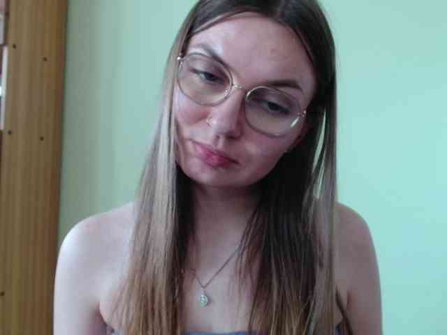 Ellyxcute Sex Cam Show