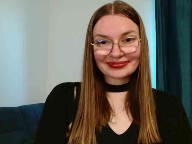 Ellyxcute webcam