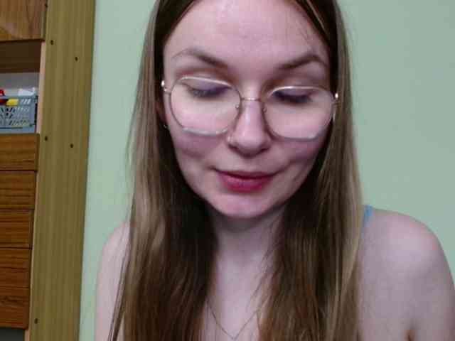Ellyxcute webcam