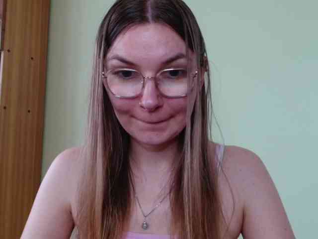 Ellyxcute webcam