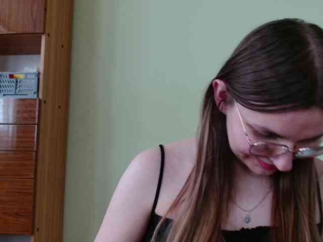 Ellyxcute webcam