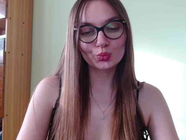 Ellyxcute webcam