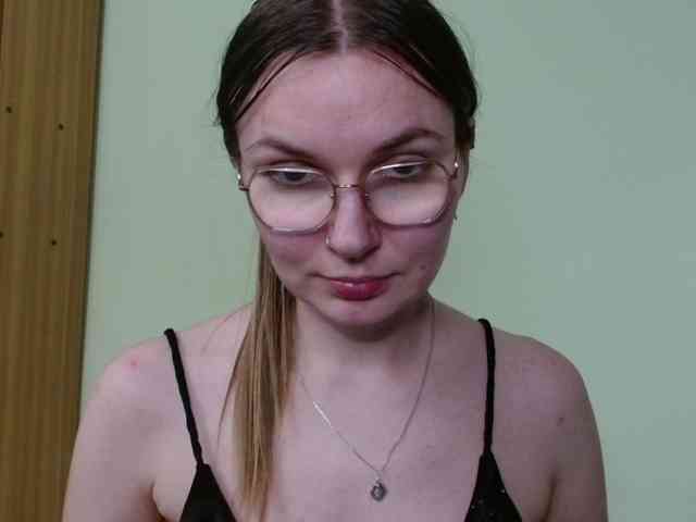 Ellyxcute webcam