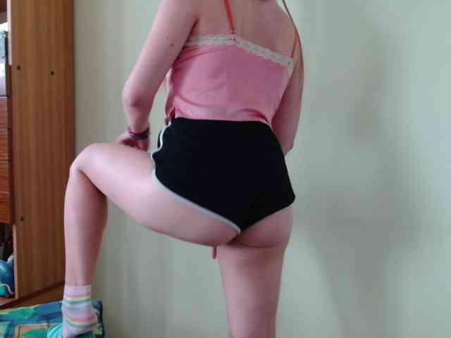 Model: Ellyxcute