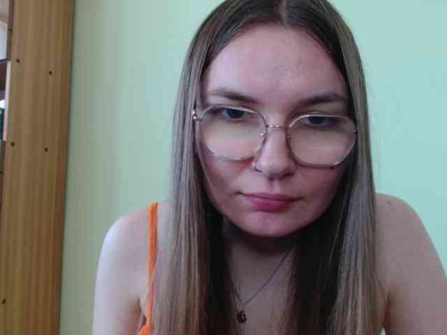 Ellyxcute webcam