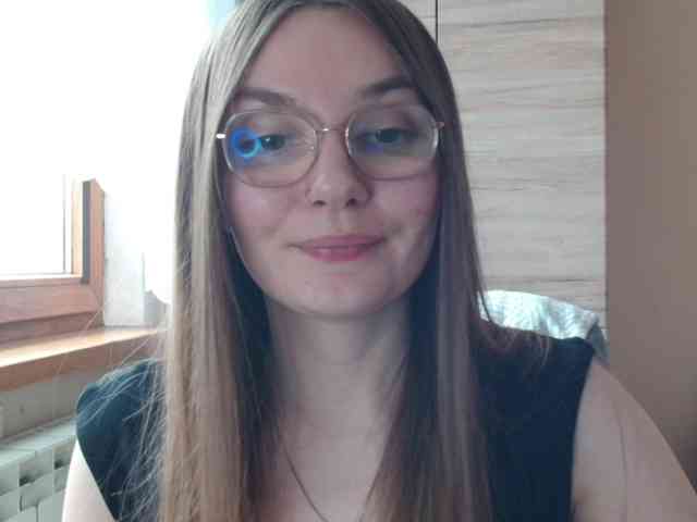 Ellyxcute webcam