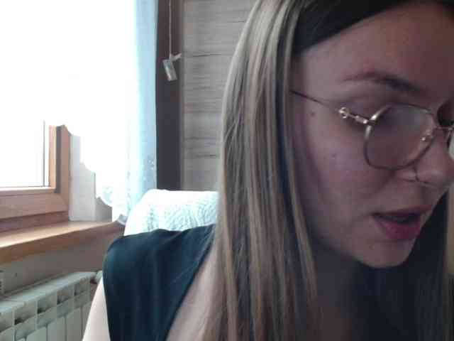 Ellyxcute webcam