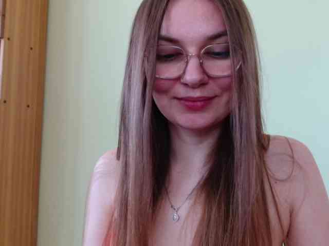 Ellyxcute webcam