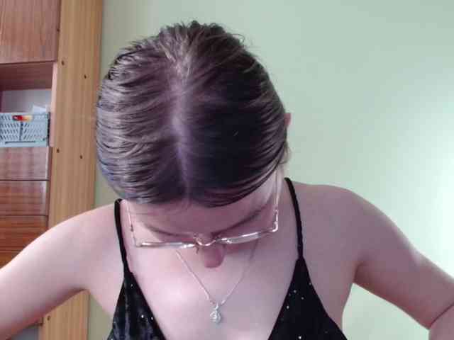Ellyxcute webcam