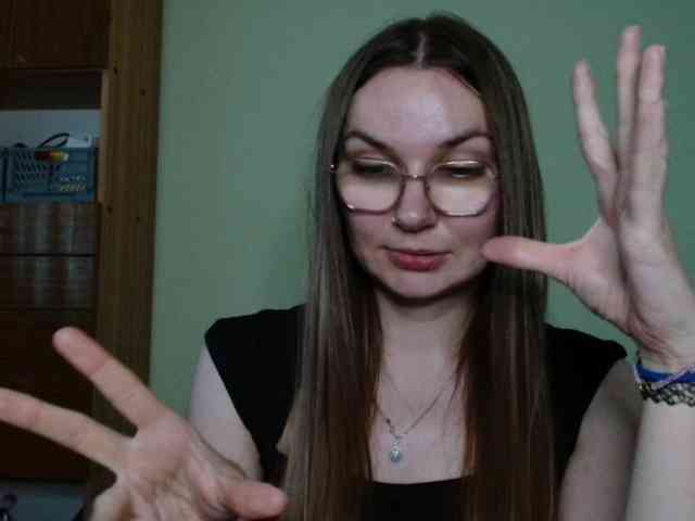 Ellyxcute webcam