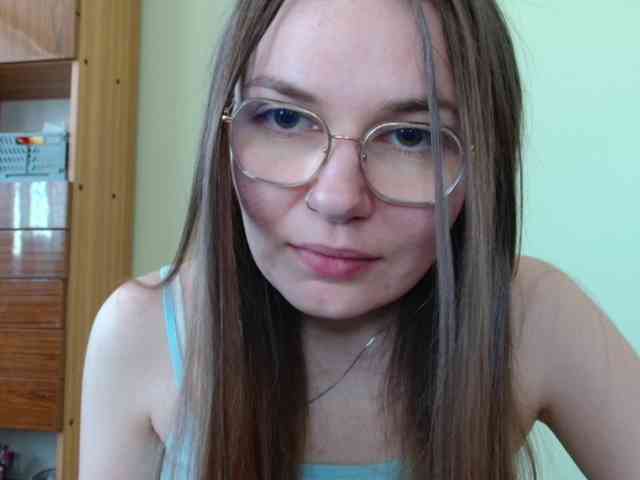 Ellyxcute webcam