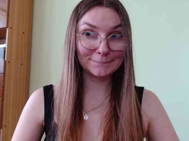 Ellyxcute webcam