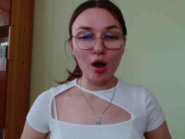 Ellyxcute webcam
