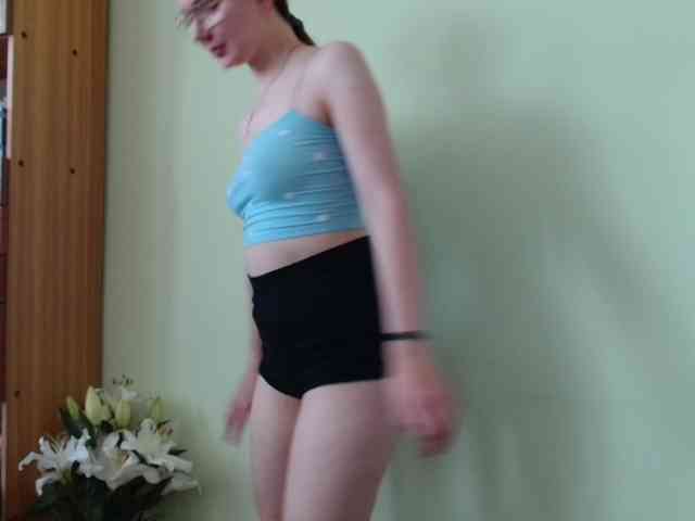 Ellyxcute webcam